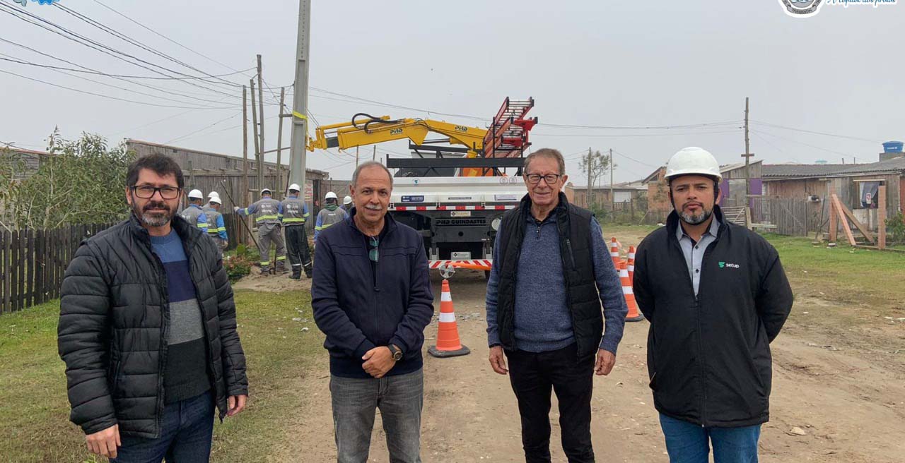 Projeto da inicio a instalação de rede elétrica na localidade da Portelinha